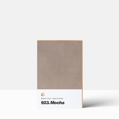 Beton Ciré kleurstaal | Kant & Klaar: 923. Mocha